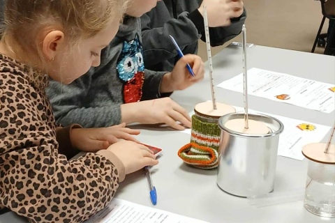 95bb63b4-8b10-4f88-8b83-8e38ecd9313b