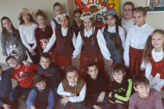 IMG-8737022b1c28655c3b17e7833616d247-V