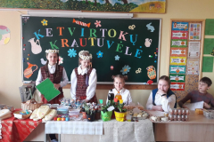 IMG-a06bfb17d8f44f15ff6ca34fd618e8b1-V-1