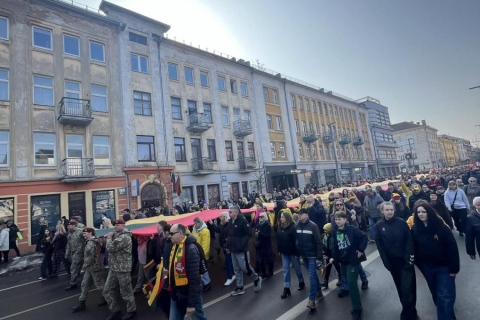 att.Y3JXx16rN8qjX58qjGjNUX1EznSw1dF7TizVVqDzWrI