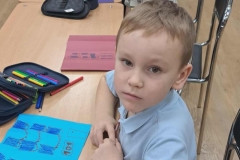 n9