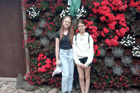 deef3165-4b73-4392-a02d-5f2af3dbc40a