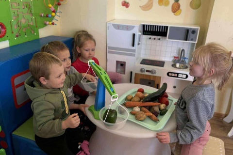 e64f9dda-7328-4650-b2a0-34175b3616da