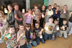 6aeb623b-99ef-4666-8d8f-9d54ef685db1