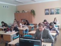  Nacionalinį diktantą rašė ir gimnazijos bendruomenė