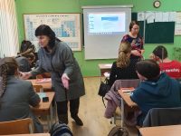 Integruota chemijos ir fizikos pamoka "Vandens sandara ir jo fizikinių savybių tyrimas"