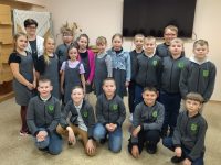 Trečiokų išvyka į Gruzdžių A. Griciaus biblioteką