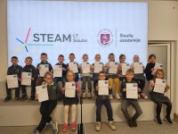 Pirmokų  išvyka į STEAM centrą