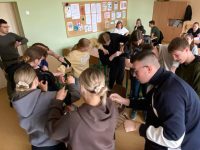 Pilietiškumo ir gynybos įgūdžių kursas I gimn. klasės mokiniams