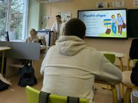 Abiturientai pristatė įgyvendintas Erasmus+ projekto veiklas