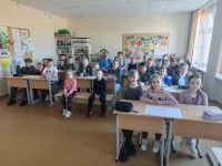 Gruzdžių gimnazijoje lankosi būsimi pirmokai